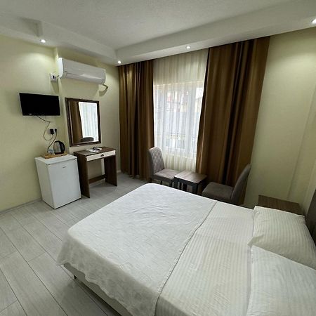 Naval Hotel Yalova Eksteriør billede